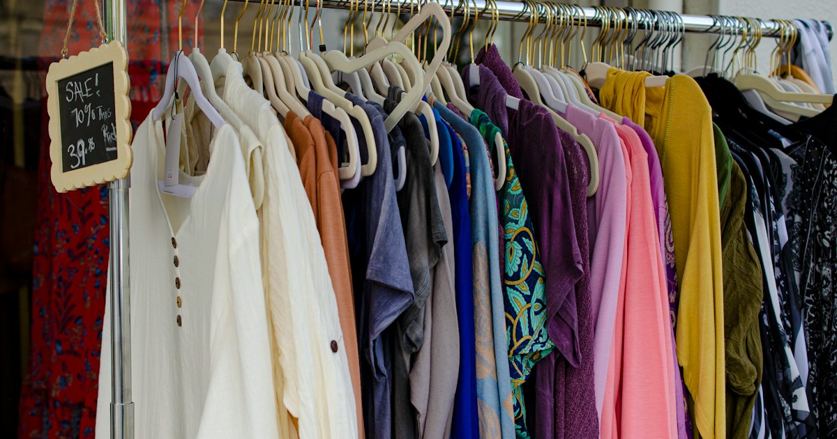 Vinted, Leboncoin ou Vestiaire Collective : où vendre en pro ?